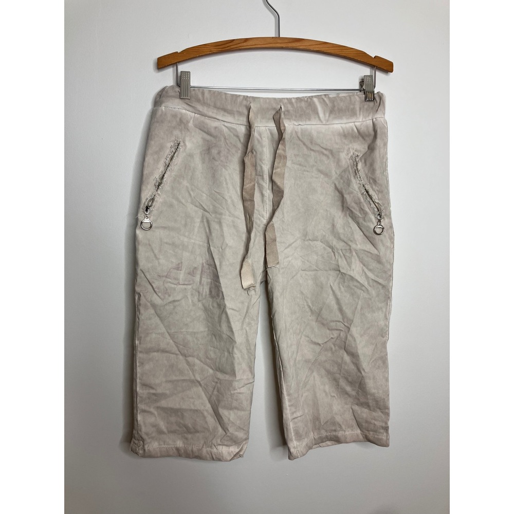 Tina Stephens Shorts Womens M Beige Excellent Italy Zip Pockets Drawstring